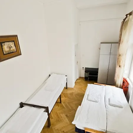 Center Apartment 5 Private Room For 19 People Budapest Exterior photo